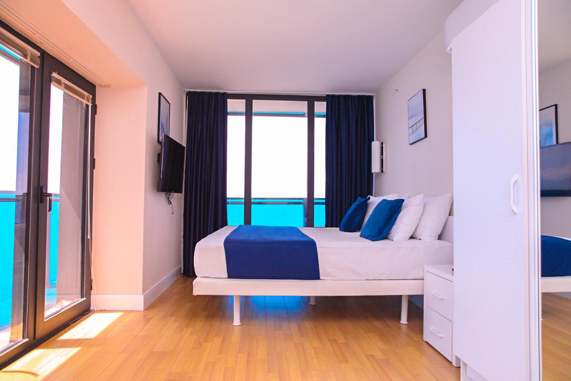 Orbi City Hotel With Sea View Batoumi Extérieur photo