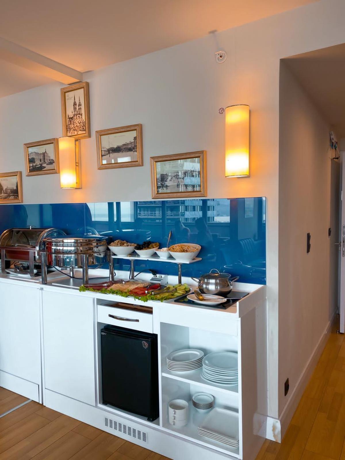 Orbi City Hotel With Sea View Batoumi Extérieur photo